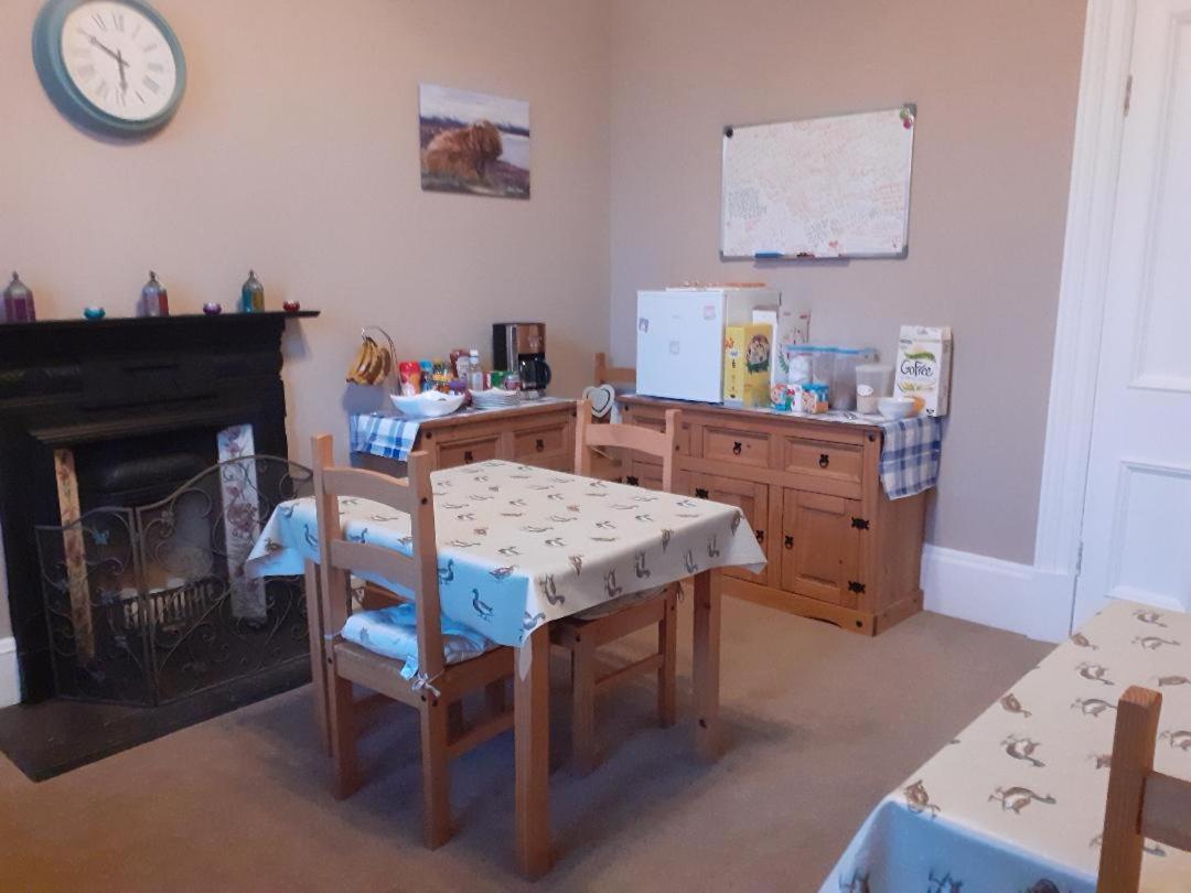 Bank House Bed & Breakfast Thurso Bagian luar foto
